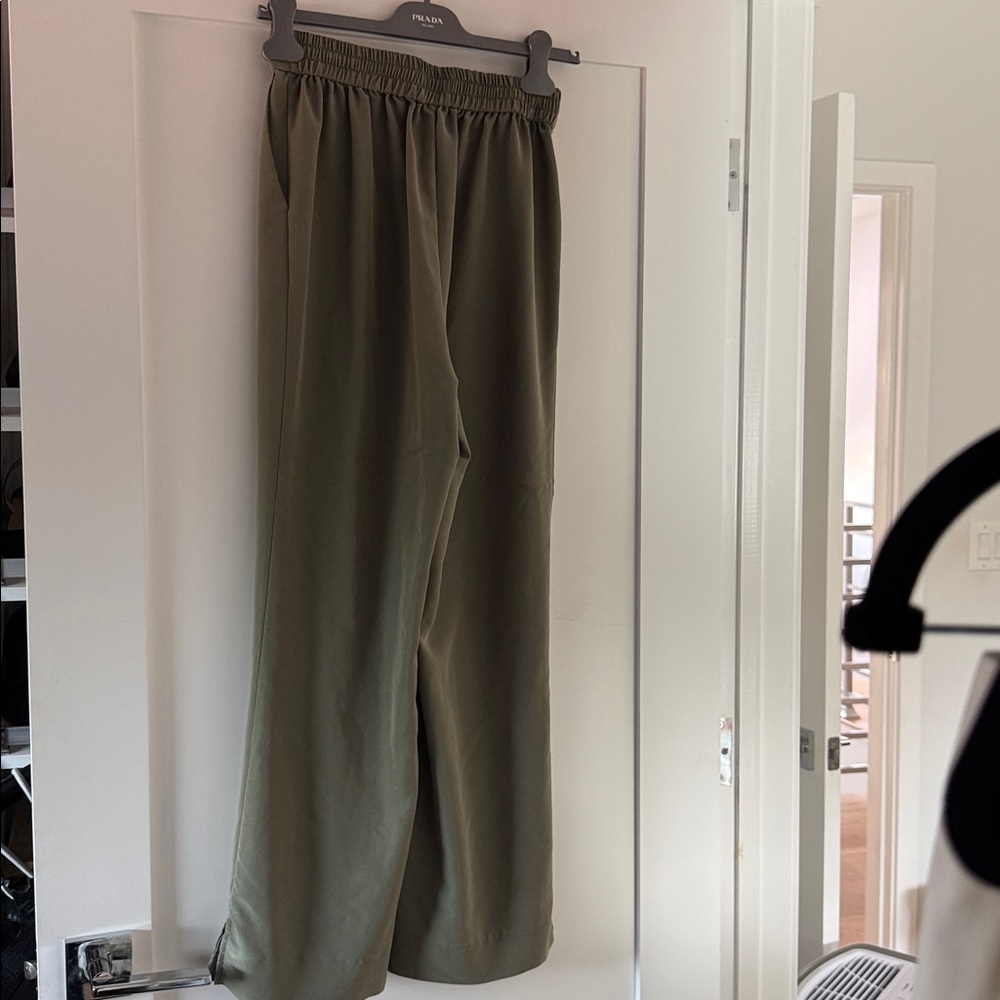 Favorite daughter pants
